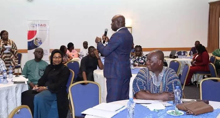 Account Officers Mr. Nyarko facilitating a session at the meeting jpg