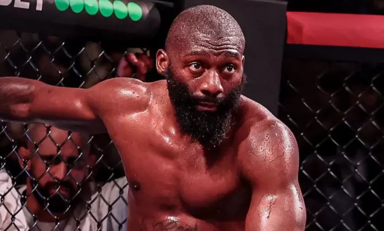 Doumbe is a former two-time world champion in kickboxing