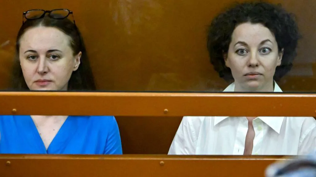 Yevgenia Berkovich, right, and Svetlana Petrichuk in court