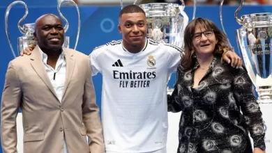 Kylian Mbappé with parents