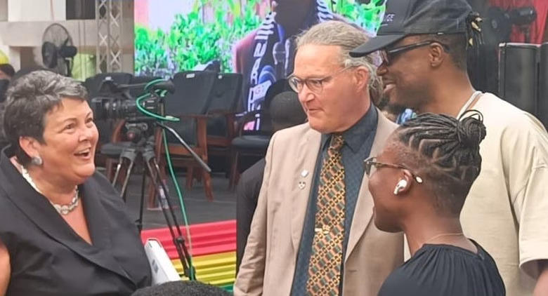 E.L with the U.S. Ambassador