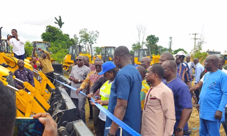 Bono Regional Minister, Hon. Madam Justina Owusu Banahene hands over DRIP machines to Bono Assemblies