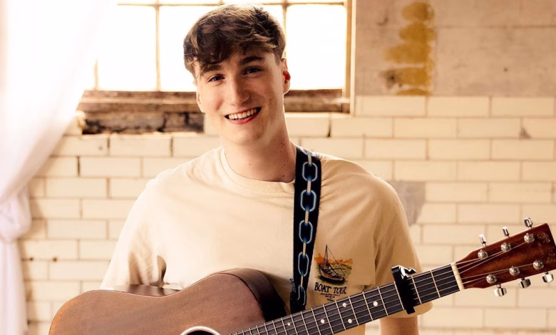 Scottish Singer, Calum Bowie