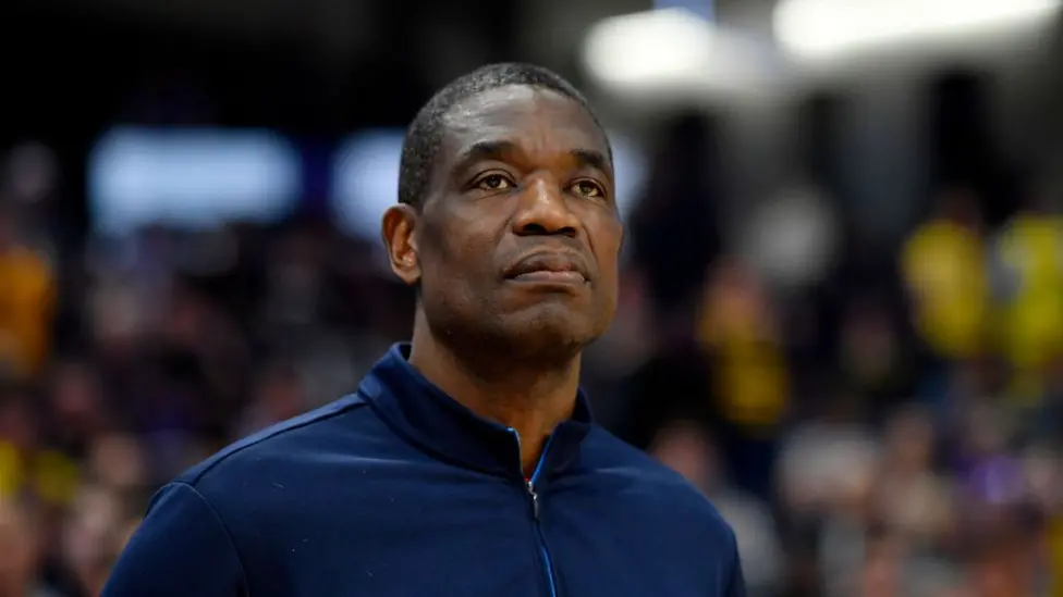 Dikembe Mutombo played NBA from 1991 to 2009