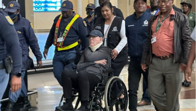 Ex-Eskom contarctor,Michael Lomas arrives in South Africa in a wheel chair