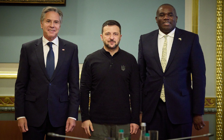 Ukrainian president Zelensky holds meeting with US secretary of state and British foreign affairs secretary
