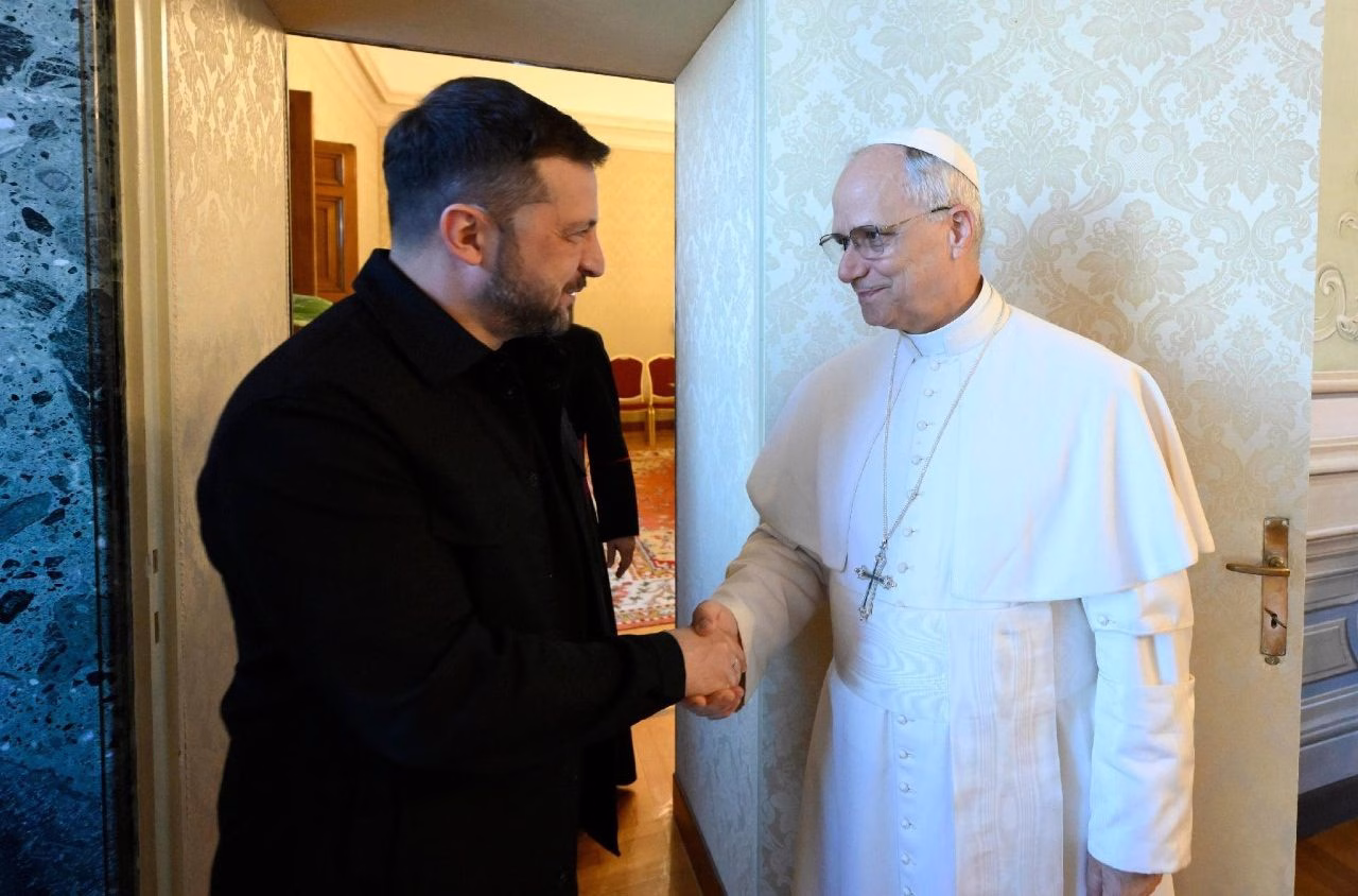 Pope Leo XIV and the president of Ukraine
