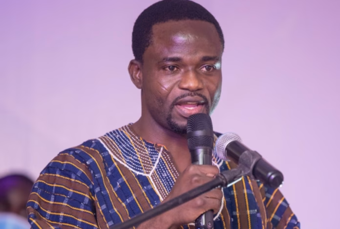 Manasseh Azure Awuni